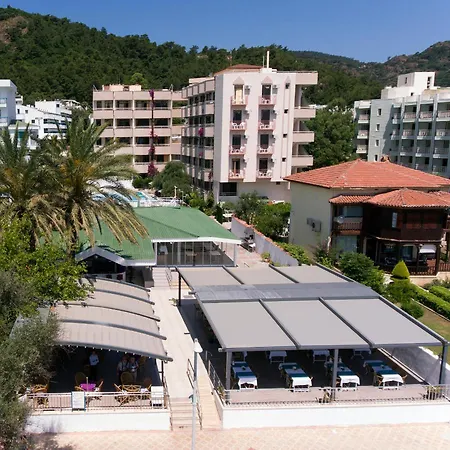 Amos Marmaris