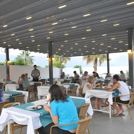 Otel Amos